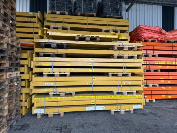 Gebruikte Link 51 palletstelling (liggers) 3600mm x 130mm - Afbeelding 2