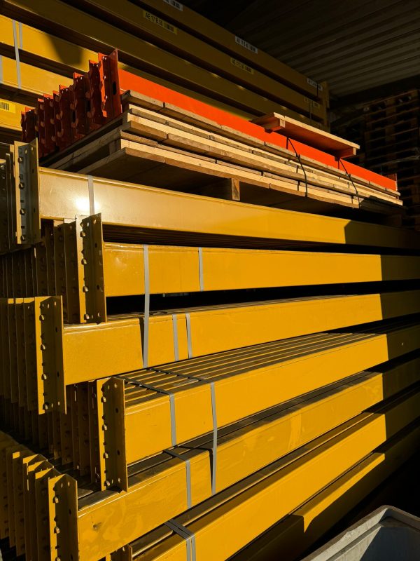 Gebruikte Link51 palletstelling (liggers) – 3600mm x 150mm - Afbeelding 3