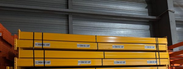 Gebruikte Jungheinrich MPB palletstelling (liggers) 3600mm x 150mm