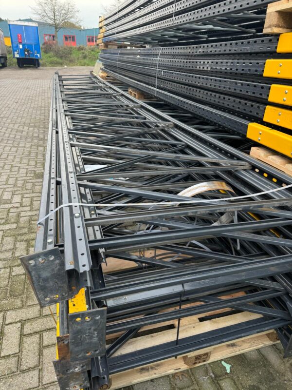 Gebruikte Link 51 Type H + E palletstelling  (Jukken) – 8550mm x 1100mm x 85mm - Afbeelding 2