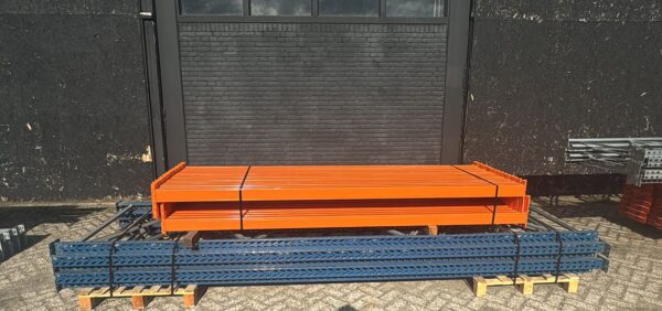 Voordeelpartij gebruikte Sperrin palletstelling 4000 x 1100 x 2700