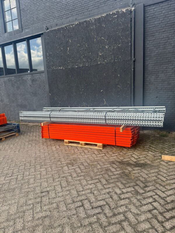 Voordeelpartij gebruikte AR T2 palletstelling 4000 x 1100 x 2700 - Afbeelding 2